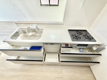 �L�b�`�� �������A�C�f�A�L����A�N���G�C�e�B�u�ȗ������