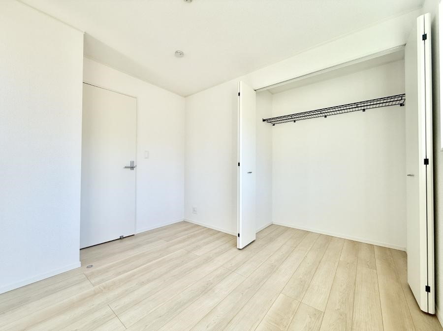 �Q�� ���������̔z�u��ʋC���̗ǂ��݌v�ŕ����̋�C�������炸�A��ɐV�N�ȋ�C������܂�