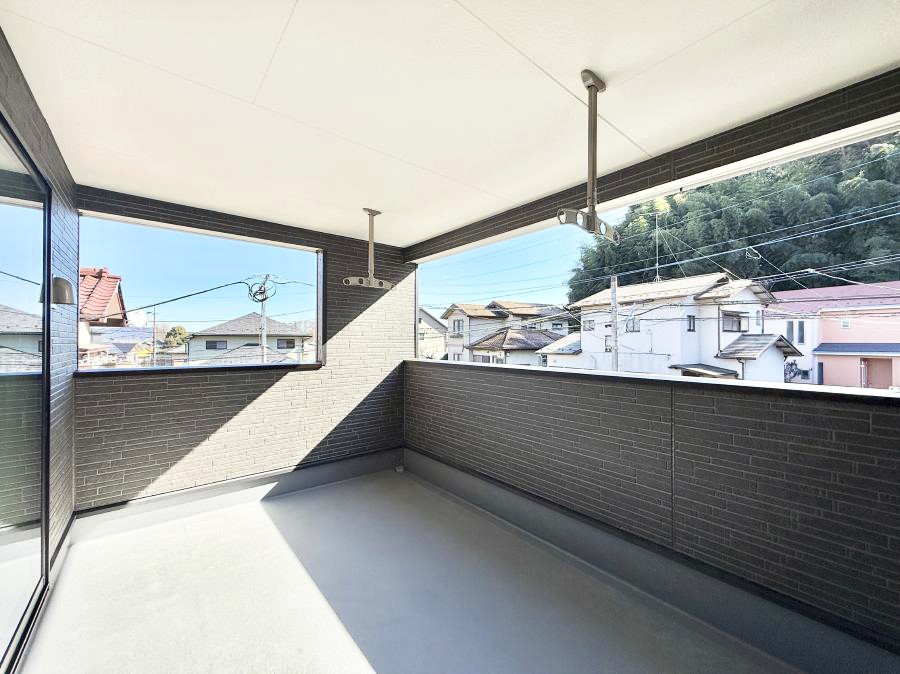 �o���R�j�[ ������ ���̃R�[�q�[���̐�����y���ށA�����̏ꏊ