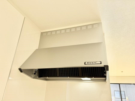 ���̑����� �ݔ����������̏��C����������C��ɗU������A�����I�ɔr�����ł��܂��B