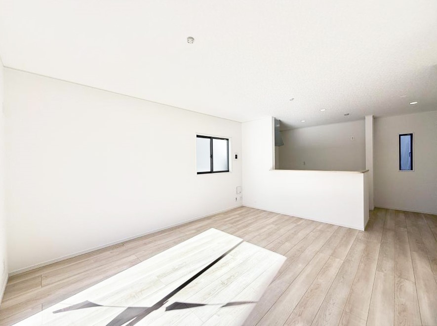 ���r���O ���������R�Ɖ�b�����܂��A�S�n�悢�ЂƂƂ�