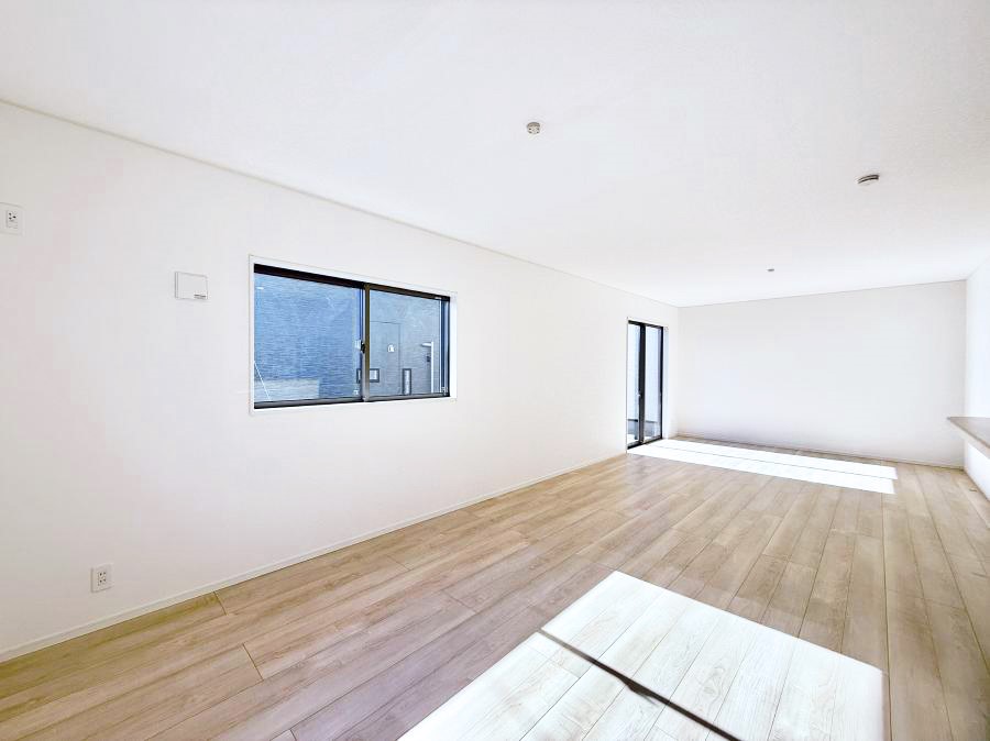 ���̑����� �������Ƒ��̏Ί炪���ӂ��A���났�̋��