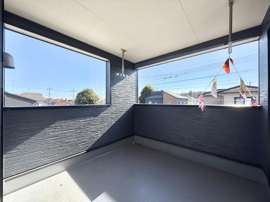 �o���R�j�[ ������ �G�߂̈ڂ낢����������J���I�ȋ�Ԃł�