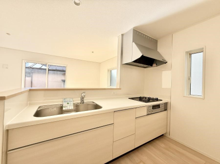 �L�b�`�� ���������y���݂ƐH�ׂ�K����͂���L�b�`��