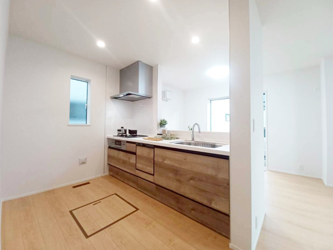 �L�b�`�� �����������������Ɗy�����Ȃ�A���K�ȃL�b�`�����