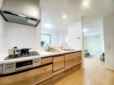 �L�b�`�� �������Ƒ����J��[�߂�A������̂���L�b�`��