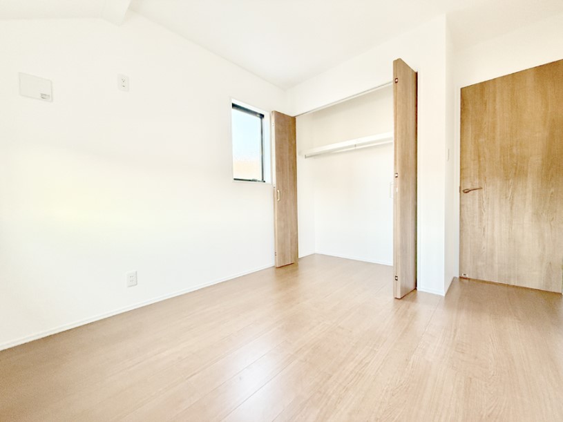 �Q�� ���������̔z�u��ʋC���̗ǂ��݌v�ŕ����̋�C�������炸�A��ɐV�N�ȋ�C������܂�