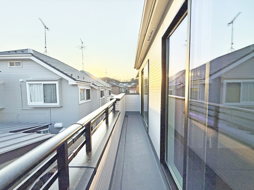 �o���R�j�[ ������ ���̃R�[�q�[���̐�����y���ށA�����̏ꏊ