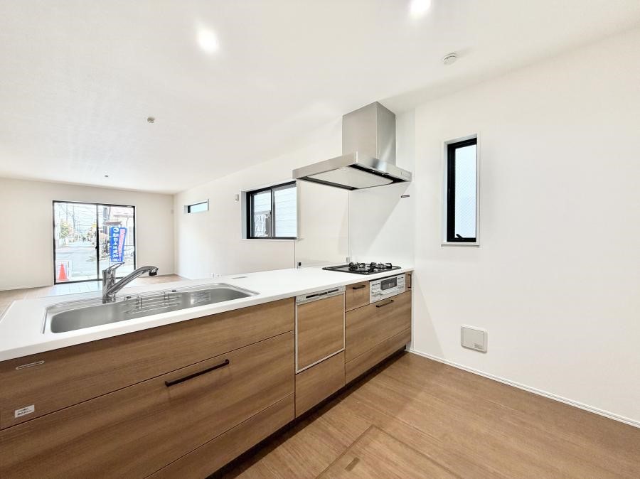 �L�b�`�� ���������y���݂ƐH�ׂ�K����͂���L�b�`��