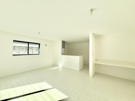 ���r���O ���������R�Ɖ�b�����܂��A�S�n�悢�ЂƂƂ�