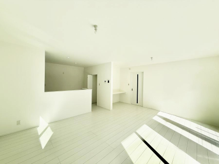 ���̑����� �������Ƒ��̏Ί炪���ӂ��A���났�̋��