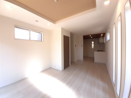 ���r���O ���������R�Ɖ�b�����܂��A�S�n�悢�ЂƂƂ�