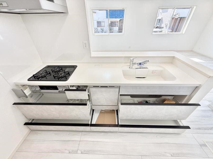 �L�b�`�� ����