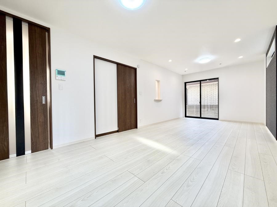 ���r���O ���������ƕ���������A�����b�N�X�ł�����