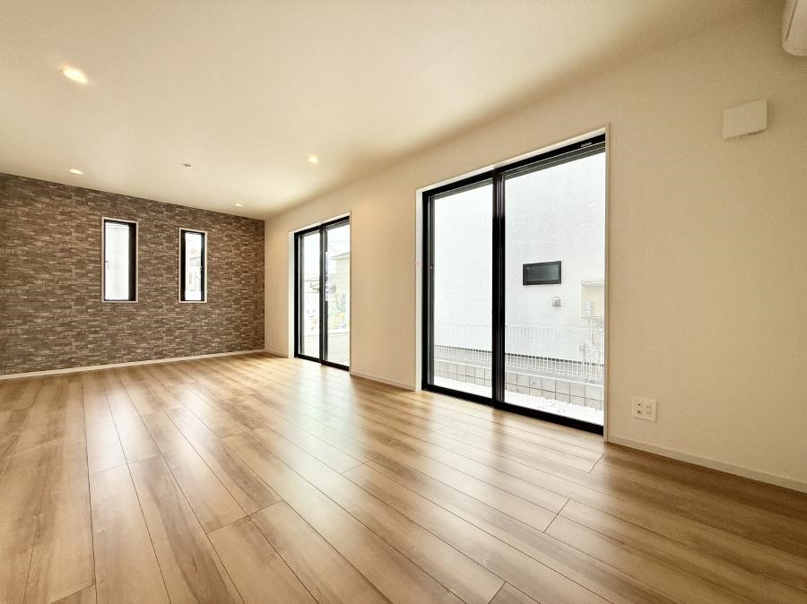 ���r���O ���������C�ɓ���̏ꏊ�ŁA�̂�т�Ƃ������Ԃ�