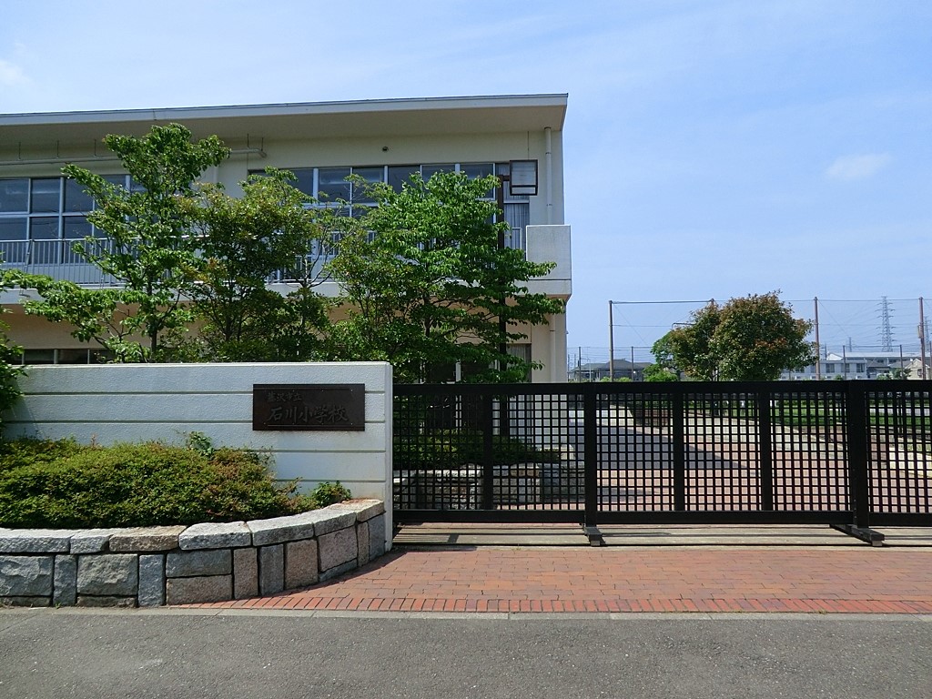 ���ӊ� ���w�Z 650m ����s���ΐ쏬�w�Z