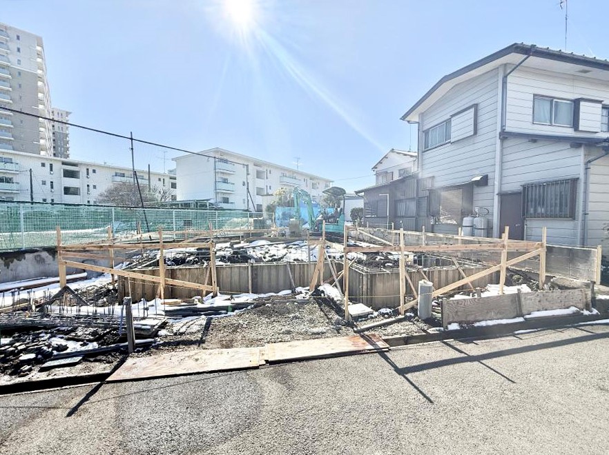 ���n�O�ώʐ^ �O�ρ��V������炵���n�܂�ꏊ�ŁA�Ƒ����J��[�߂�