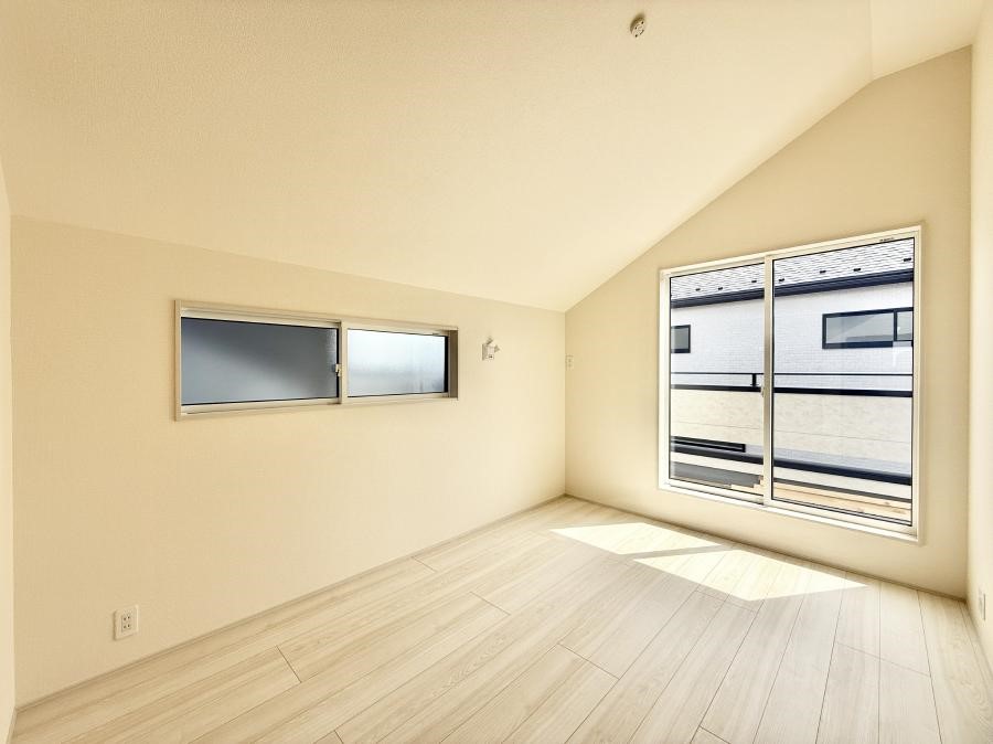 �Q�� ���������̔z�u��ʋC���̗ǂ��݌v�ŕ����̋�C�������炸�A��ɐV�N�ȋ�C������܂�