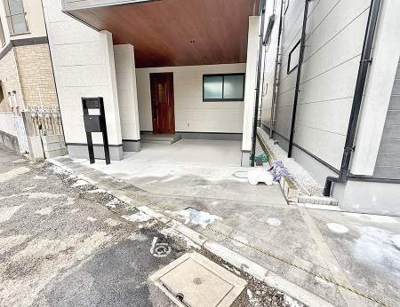  �O�ρ������̒��Ԃ����K��