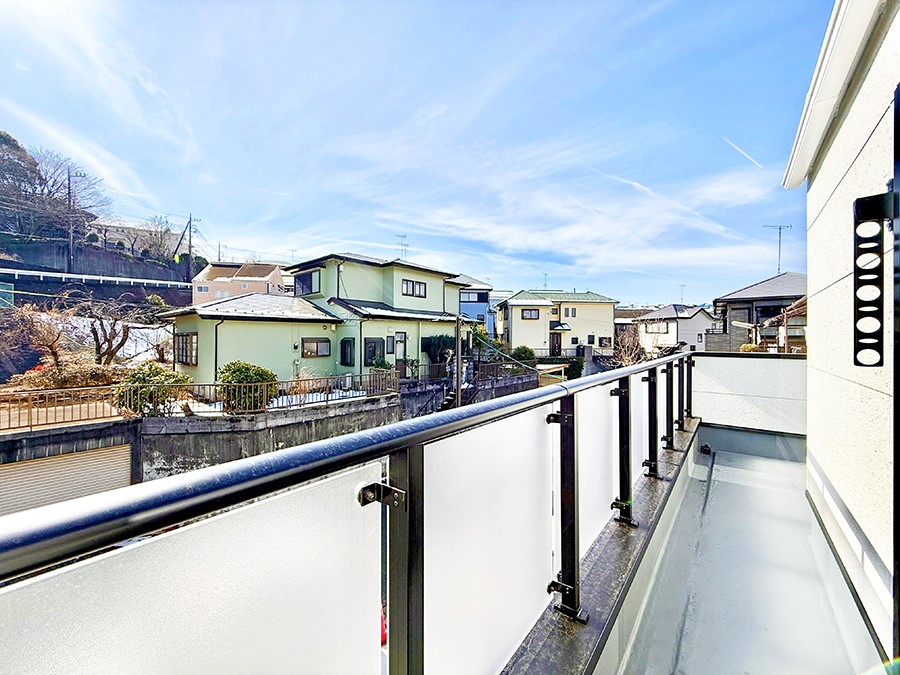 �o���R�j�[ ������ ���̃R�[�q�[���̐�����y���ށA�����̏ꏊ