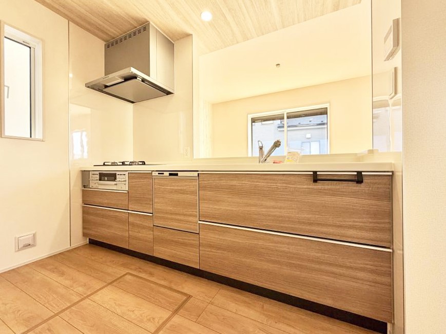 �L�b�`�� ����