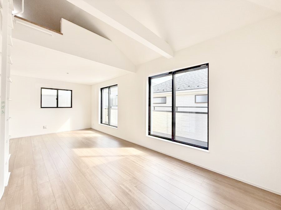 ���̑����� �������Ƒ��̏Ί炪���ӂ��A���났�̋��