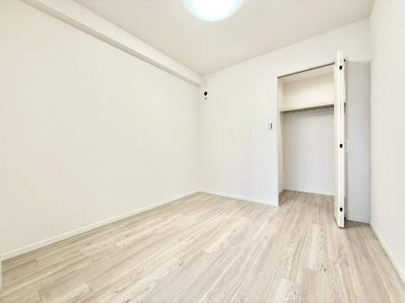 �q������ �������Ƌ�⃌�C�A�E�g�����R�ɔz�u�ł��邽�ߎg�����肪�ǂ����K�ɉ߂����܂�