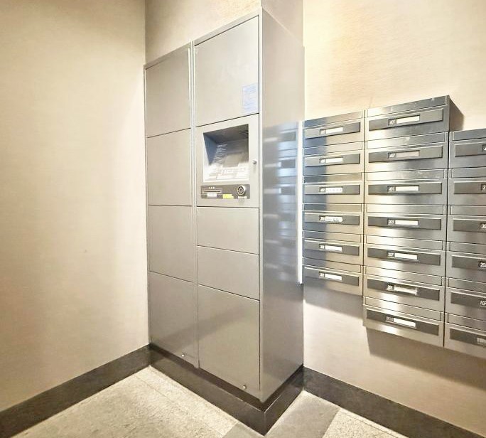 ���̑� �O�ρ��s�ݎ��ł��ו����󂯎���֗��ȑ�z�{�b�N�X