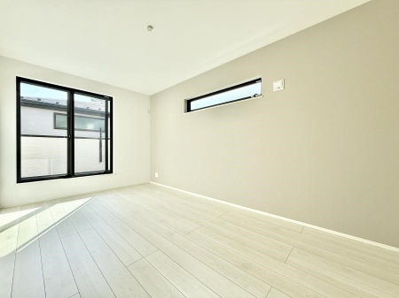 �q������ ����