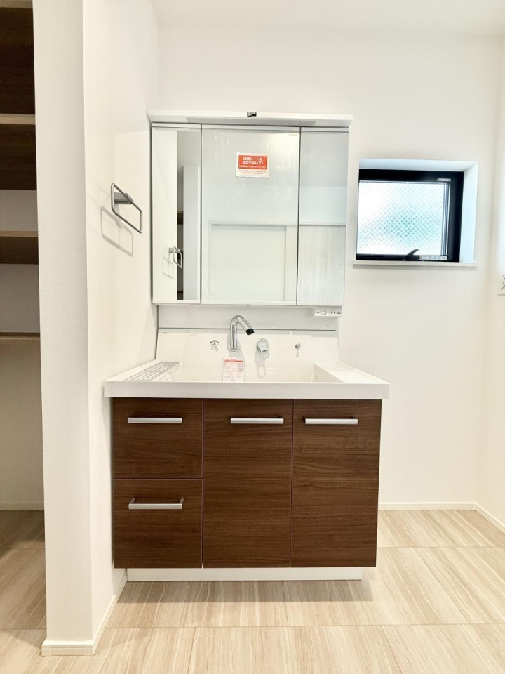 ���ʑ�E���ʏ� ����