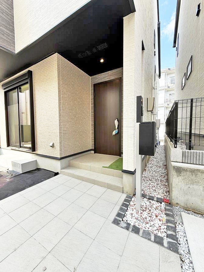 ���� �O��