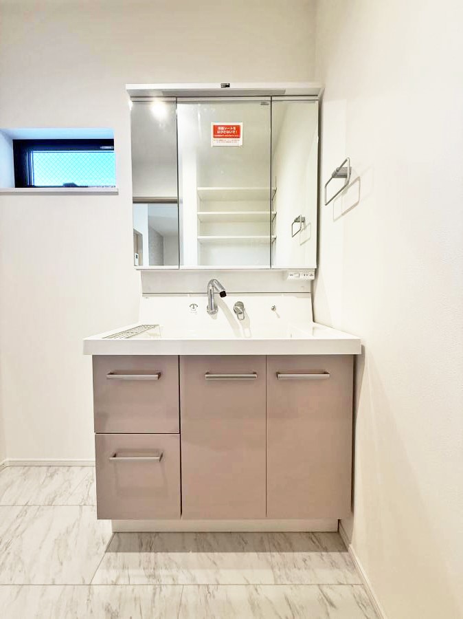 ���ʑ�E���ʏ� ����