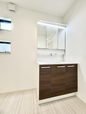 ���ʑ�E���ʏ� ���������̏������X���[�Y�ɂł���L���ł�