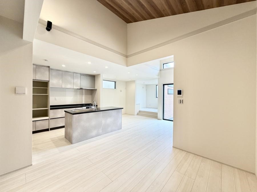 ���r���O �������Ƒ��̎��Ԃ��ʂ�A���K�Ŗ��������