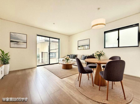 ���r���O ���������났�ƏΊ炪�W�܂�A�S���܂郊�r���O