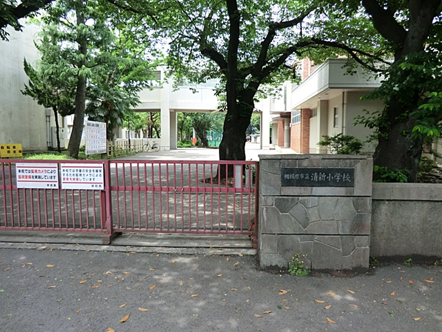 ���ӊ� ���w�Z 800m ���͌��s�����V���w�Z