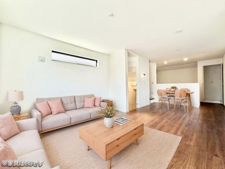 ���r���O ���������났�ƏΊ炪�W�܂�A�S���܂郊�r���O