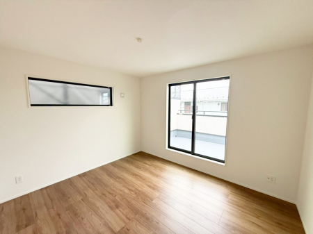 ���̑����� ������ �G�߂̈ڂ낢����������J���I�ȋ�Ԃł�