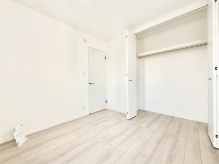 �q������ ����