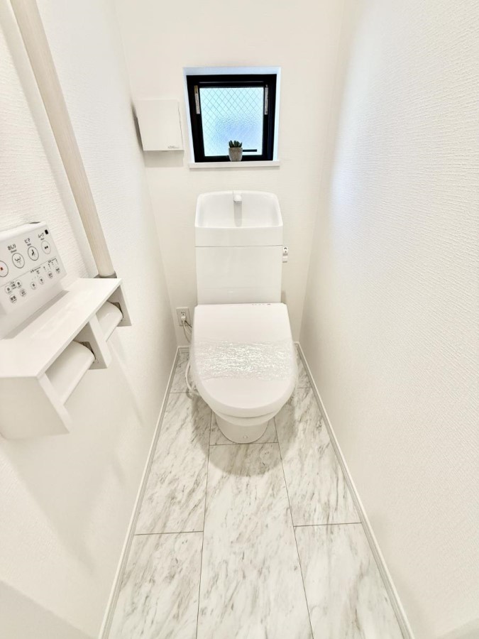 �g�C�� ����