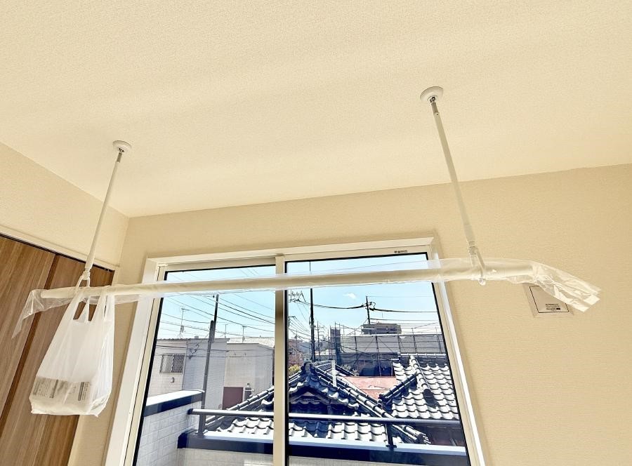 ���̑����� �ݔ����V��⎞�Ԃ��C�ɂ������󕨂������A���O������ߗނ����܂��B