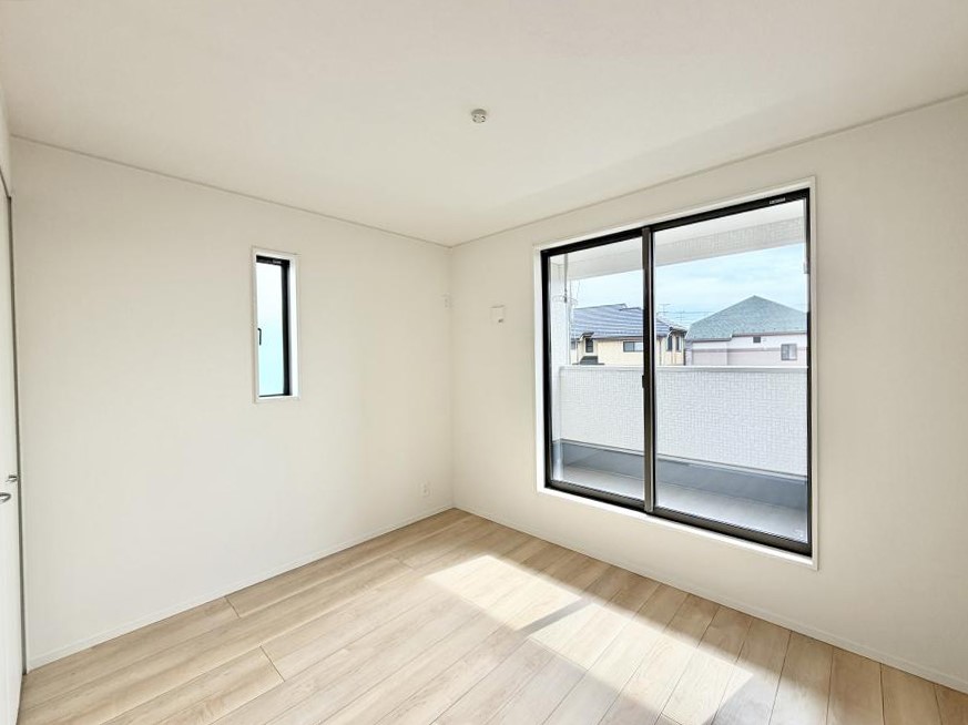 �q������ �������Ƌ�⃌�C�A�E�g�����R�ɔz�u�ł��邽�ߎg�����肪�ǂ����K�ɉ߂����܂�