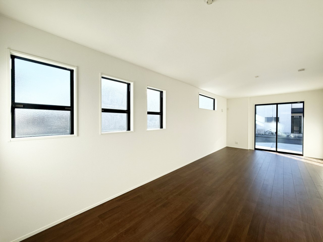 ���r���O �������S���������ꏊ�A�������߂����郊�r���O