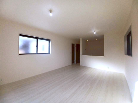 ���r���O ���������R�Ɖ�b�����܂��A�S�n�悢�ЂƂƂ�