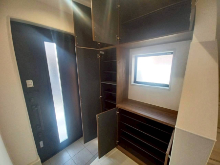 ���� ���������ւ͂��Ƃ̊�I�������Ȍ��ւł��q�l�����}���I