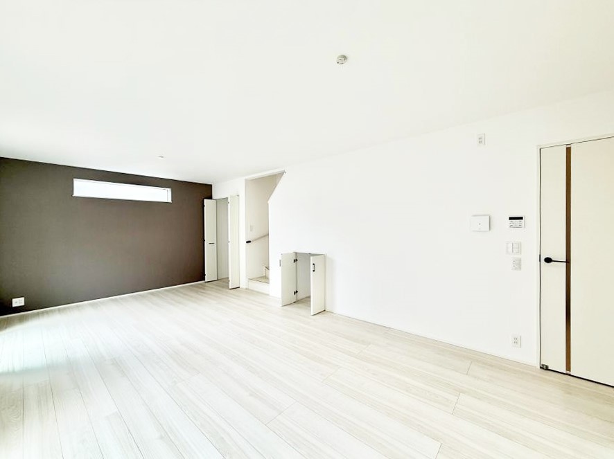 ���r���O ���������ƕ���������A�����b�N�X�ł�����