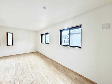 �q������ �������v���C�x�[�g��ԂƂ��ĐÂ��ŗ�������������񋟂��Ă���܂�