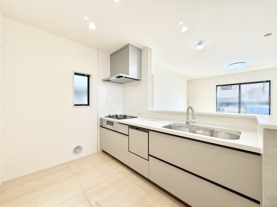 �L�b�`�� �������L���C�ɕЕt���A�g���₷���L�b�`��