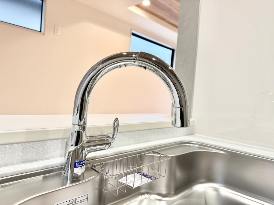 ���̑����� �ݔ����֍��̉������Ɛ��@�\�ŉ��K��