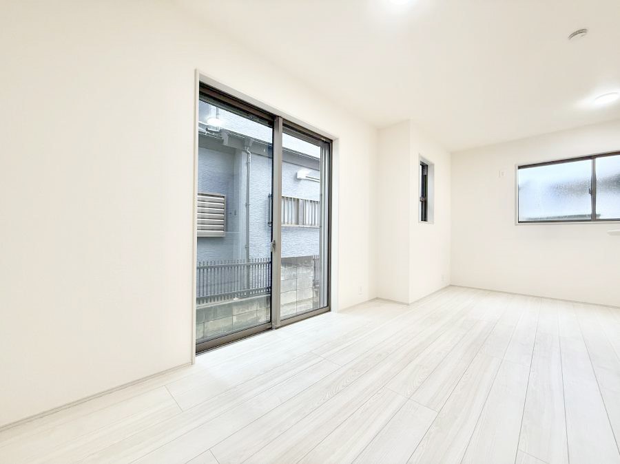 ���r���O ���������ƕ���������A�����b�N�X�ł�����